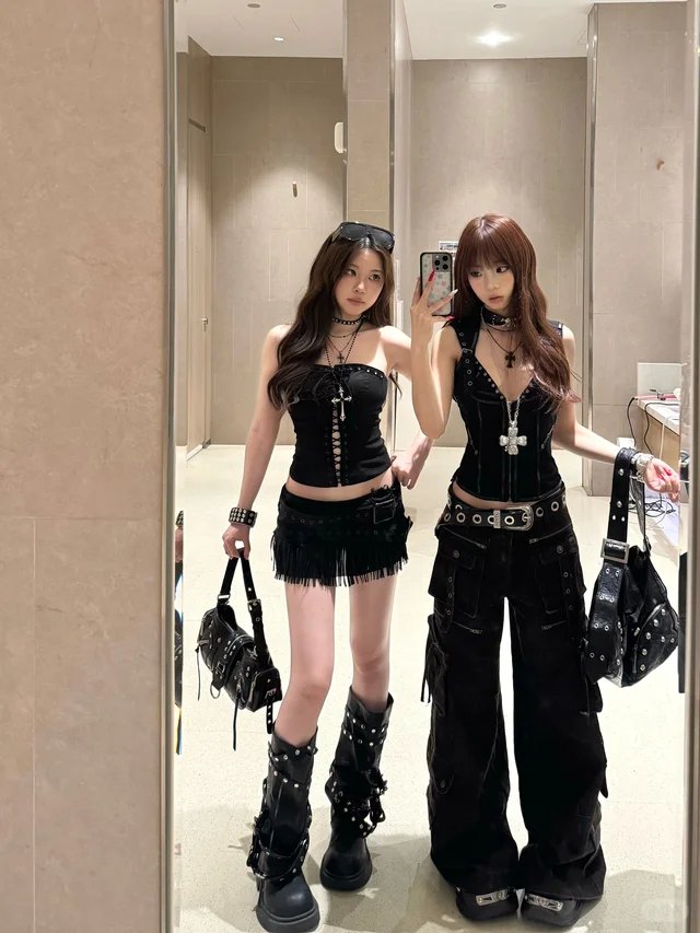 暗黑双搭 · 束腰 + 机能